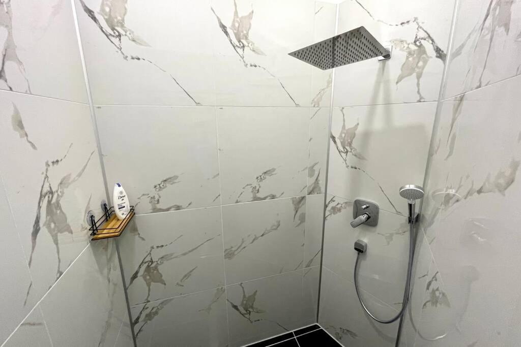 Villa Einhorn: Altstadt Loft Mit Privater Terrasse Goslar Extérieur photo