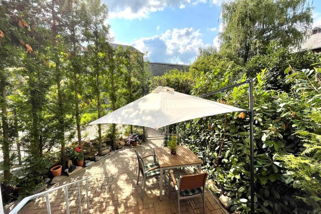 Villa Einhorn: Altstadt Loft Mit Privater Terrasse Goslar Extérieur photo